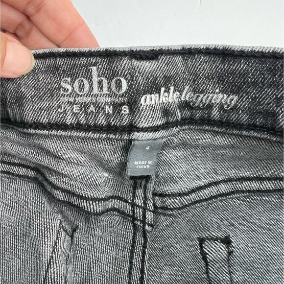 NY&Co Soho Sz 4 Ankle Legging Jeans Black Acid Washed Denim Frayed Raw Cut Hem - Picture 5 of 11